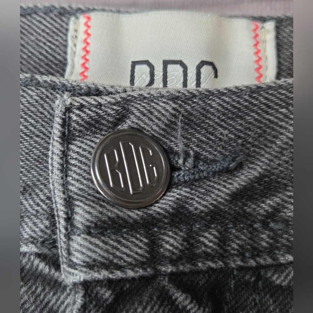 BDG Jeans Modern Boyfriend Women’s Denim Size 32/30 Black Straight Leg Jeans - Picture 2 of 11